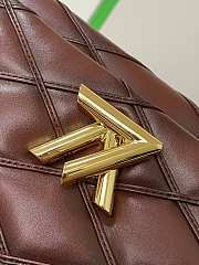 Colestore Louis Vuitton Go 14 Twist Tan M23601 Size 23 x 16 x 10  - 2