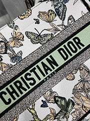 Colestore Medium Dior White Multicolor Toile de Jouy Mexico Embroidery (36 x 27.5 x 16.5 cm) - 2