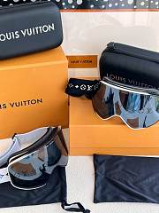 Colestore Louis Vuitton Snow Mask Z1744W  - 2