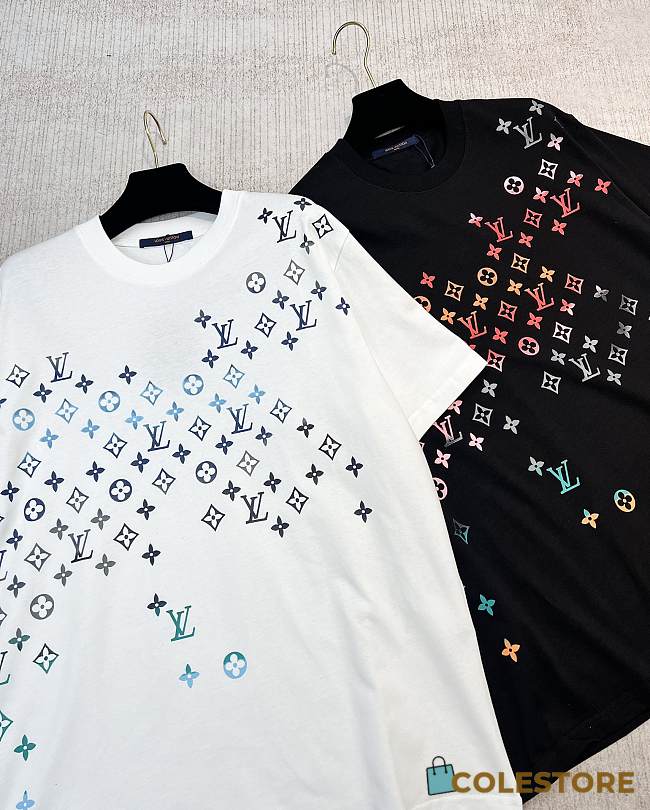 Colestore Louis Vuitton Monogram Sand T-shirt Black - 1