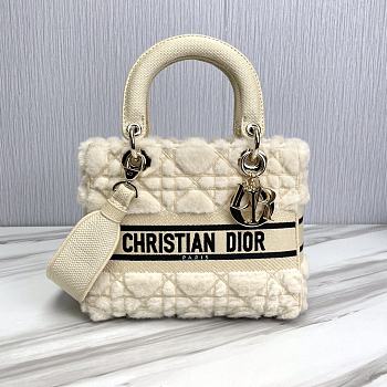 	 Colestore Dior - Medium Lady D-Lite Bag Latte Cannage Shearling - Women Beige