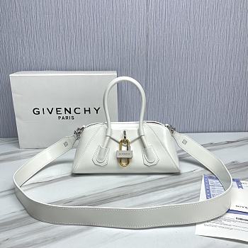 	 Colestore Givenchy Antigona Stretch White 22*12*8