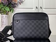 Colestore Trocadero NM N40087 Size 29 x 21 x 8 - 1