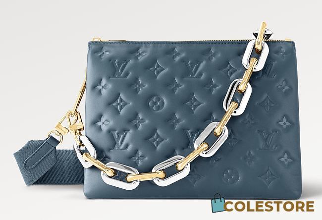 Colestore Coussin PM M22856 Size 26 x 20 x 12 cm - 1