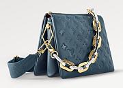 Colestore Coussin PM M22856 Size 26 x 20 x 12 cm - 6