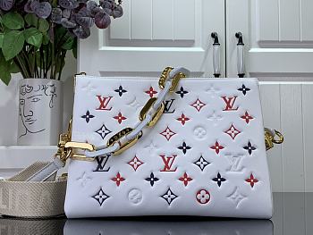 Colestore Louis Vuitton Coussin M23466 PM 26 x 20 x 12