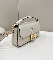 Colestore Fendi Baguette Camellia Selleria Bag With Oversized Topstitching - 3