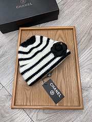 Colestore Chanel Hat White - 5