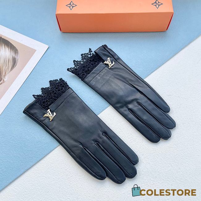 	 Colestore Louis Vuitton Glove - 1