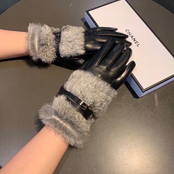 	 Colestore Chanel Glove Black