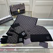 Colestore Louis Vuitton 3 Items - 4