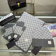 Colestore Louis Vuitton 3 Items Grey - 3