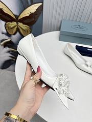 Colestore Prada Patent Leather Slingback Pumps Flower White - 2
