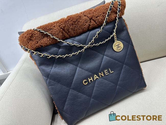 	 Colestore Chanel 22 Small Bag Shearling Aged Lambskin & Gold-Tone Metal Brown - 1