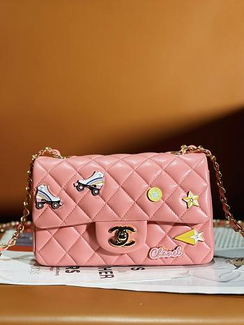 Colestore Chanel Classic Lambskin, Enamel & Gold-Tone Metal Coral Pink 20CM