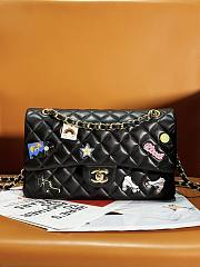 	 Colestore Chanel Classic Lambskin, Enamel & Gold-Tone Metal Coral Black 15.5 × 25.5 × 6.5 cm - 1