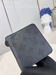 	 Colestore Louis Vuitton Zippy Wallet Mahina M82755 Black 11x10x2cm - 4