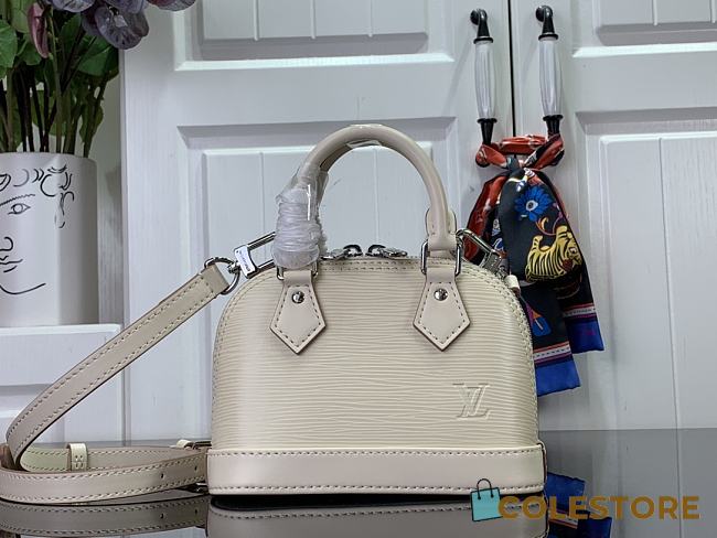 	 Colestore Louis Vuitton Nano Alma M82411 White Size 18x12x8 - 1