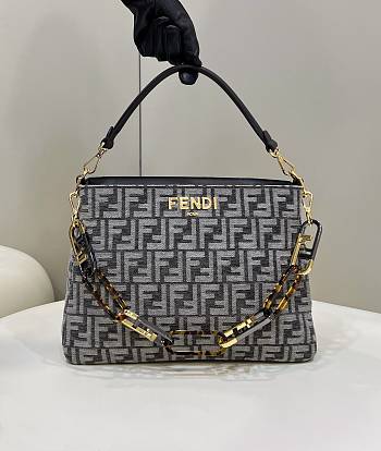 	 Colestore Fendi O Lock Black Size 35/14/23