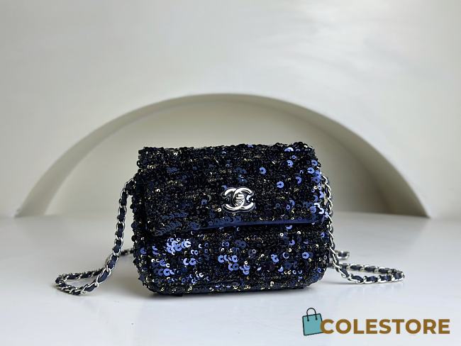 	 Colestore Chanel Flapbag Sequin Blue Size 20cm - 1