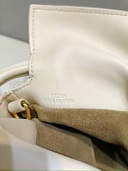 	 Colestore Mini Flamenco Clutch In Nappa Calfskin Angora Size 24*18*9cm - 6