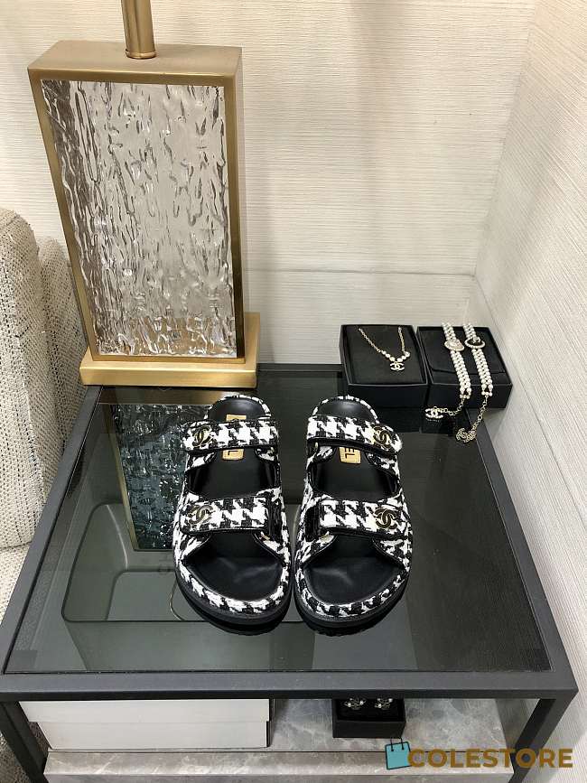 	 Colestore Chanel Slipper Black - 1