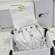	 Colestore Chanel 24C Backpack White Size 26x22x16cm - 5