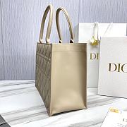 	 Colestore Large Dior Book Tote Beige Calfskin 36.5 x28 x17.5cm - 4