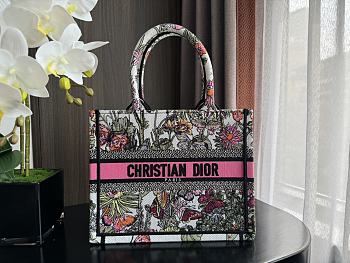 	 Colestore Small Dior Book Tote Butterfly Zodiac 26.5 x21 x14cm