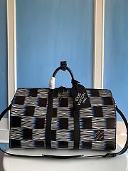 Colestore Louis Vuitton Keepall Bandoulière 50 M23771 50 x 29 x 23  - 1