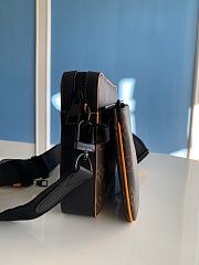Colestore Louis Vuitton Trio Messenger M46694 25 x 18.5 x 7  - 5