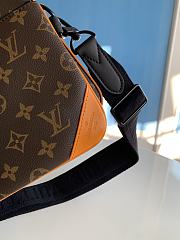 Colestore Louis Vuitton Trio Messenger M46694 25 x 18.5 x 7  - 3