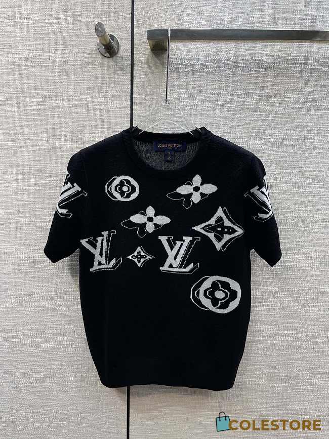 	 Colestore Louis Vuitton Women T-shirt Black  - 1