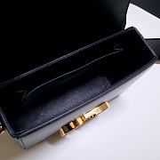 Colestore Dior 30 Montaigne Shiny Crinkled Lambskin White 17.5*11.5*5cm - 4