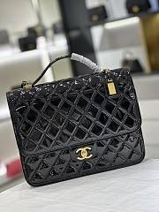 Colestore Chanel 22K Backpack Black Size 31.5*31*9cm - 1