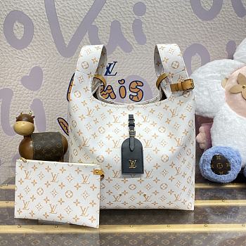 Colestore Louis Vuitton Atlantis GM M24409 Size 34 x 34 x 13.5 cm