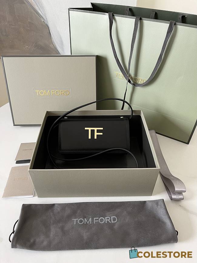 	 Colestore Tom Ford Mini Leather Black Bag 19 X 10.5 X 3 CM - 1