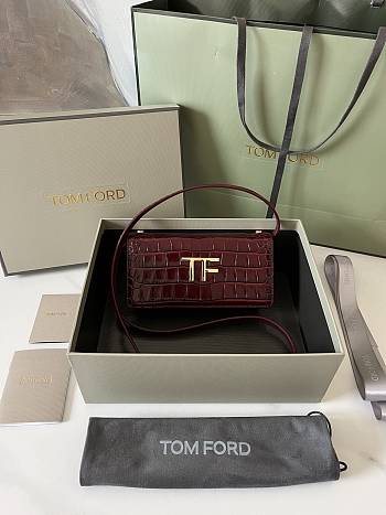 	 Colestore Tom Ford Mini Croco Red Bag 18*9*3cm
