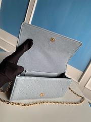 Colestore Louis Vuitton Wallet On Chain Lily M83233 Size 20.7 x 10.2 x 3.5 cm - 3