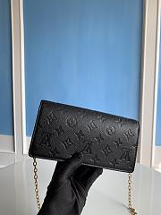 	 Colestore Louis Vuitton Wallet On Chain Lily M83233 Black Size 20.7 x 10.2 x 3.5 cm - 4