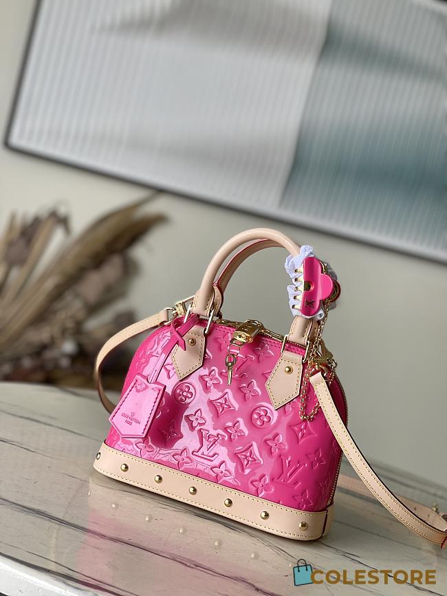 	 Colestore Louis Vuitton Alma BB Vernis M90611 Size 23.5 x 17.5 x 11.5 - 1