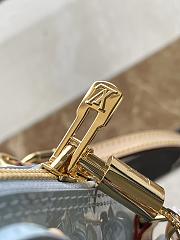 	 Colestore Louis Vuitton Alma BB Vernis M24062 Size 23.5 x 17.5 x 11.5 - 5