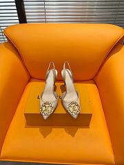 	 Colestore Louis Vuitton Heels Beige 9.5cm - 1