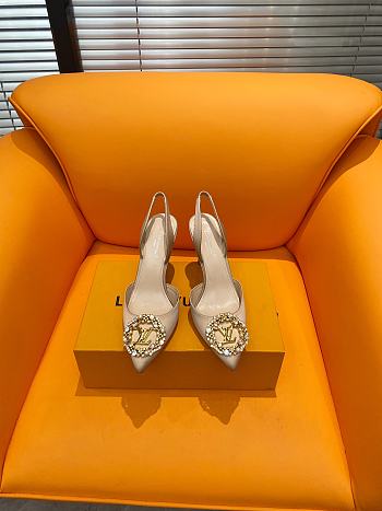 	 Colestore Louis Vuitton Heels Beige 9.5cm