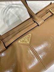 Colestore Prada LusSolf Brown Size 32x15.5x12cm - 5