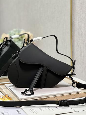 	 Colestore Dior Saddle Black Size 25.5×20×6.5cm 