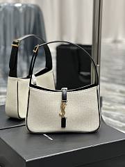 Colestore YSL Le 5 A 7 Black White And Size 25X14X6cm - 1