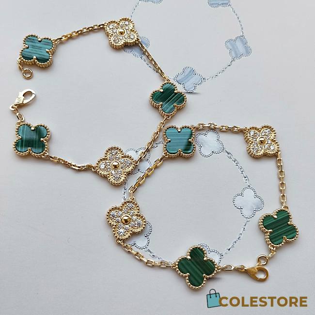 	Colestore Van Cleef & Arpels Green Bracelet - 1