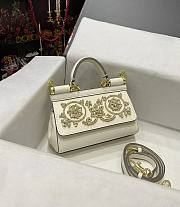 Colestore Dolce&Gabbana White Size 18cm - 1