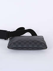 LOUIS VUITTON Thomas Damier Graphite Canvas Messenger - 4